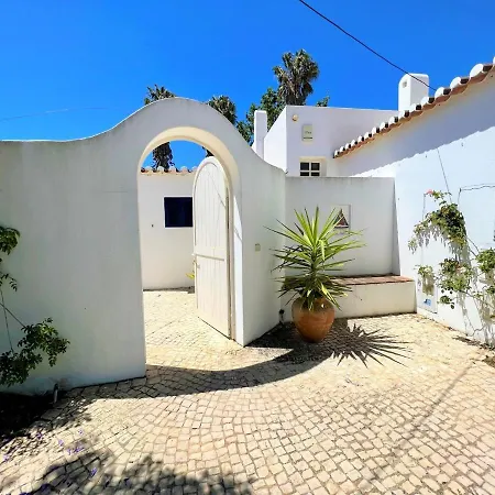 Βίλα Balaia With Private Pool By Homing *