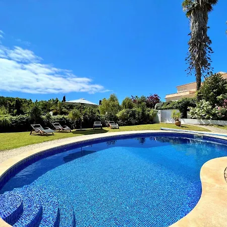 Balaia With Private Pool By Homing Villa *