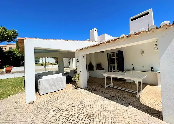 Balaia With Private Pool By Homing Albufeira