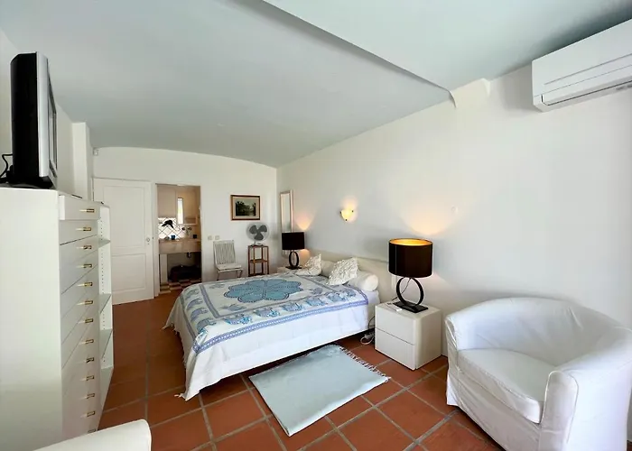 Villa Balaia With Private Pool By Homing *