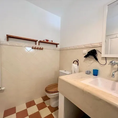 Balaia With Private Pool By Homing Вилла *